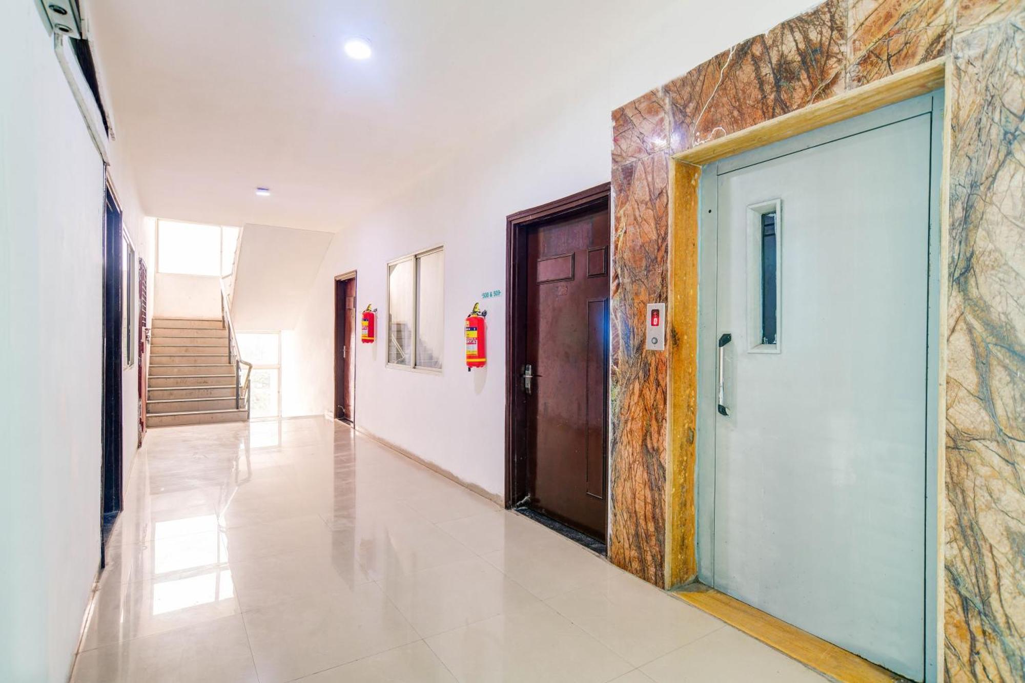 Super Hotel O Indraprasth Indore Exterior photo
