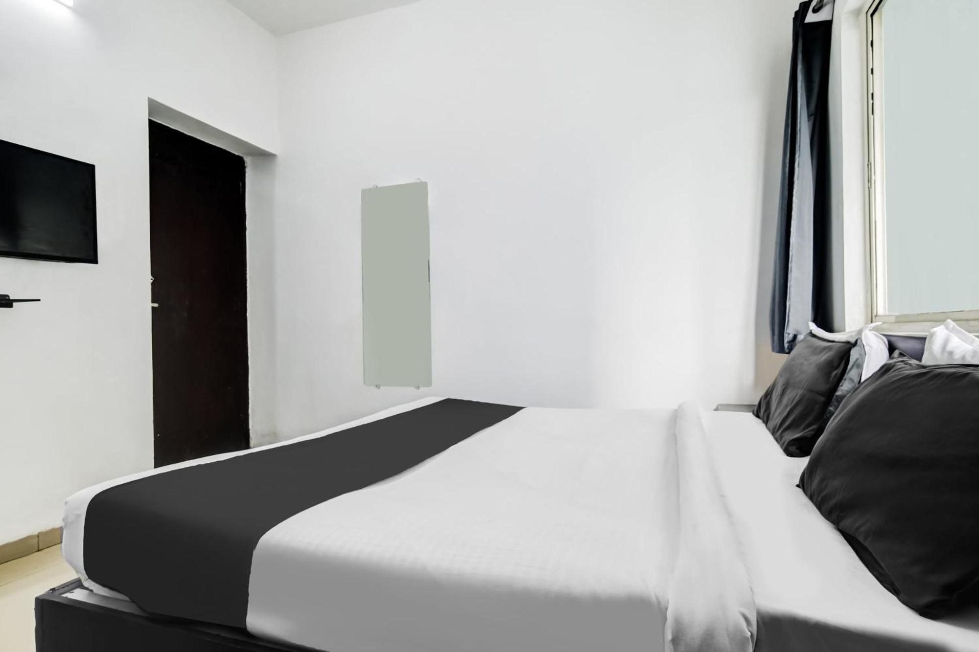 Super Hotel O Indraprasth Indore Exterior photo