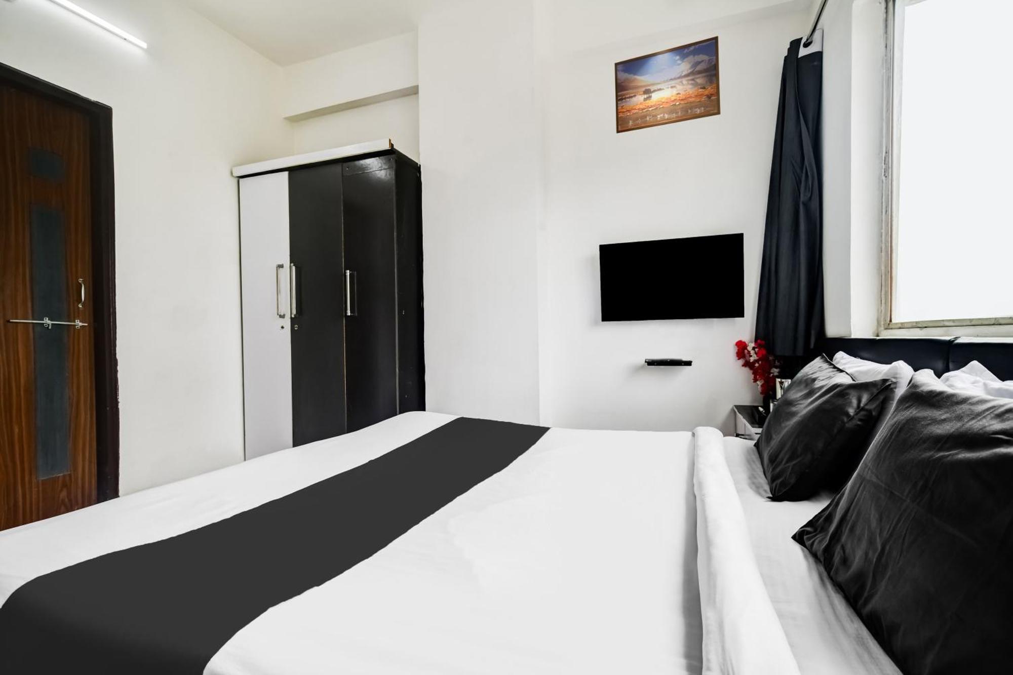 Super Hotel O Indraprasth Indore Exterior photo